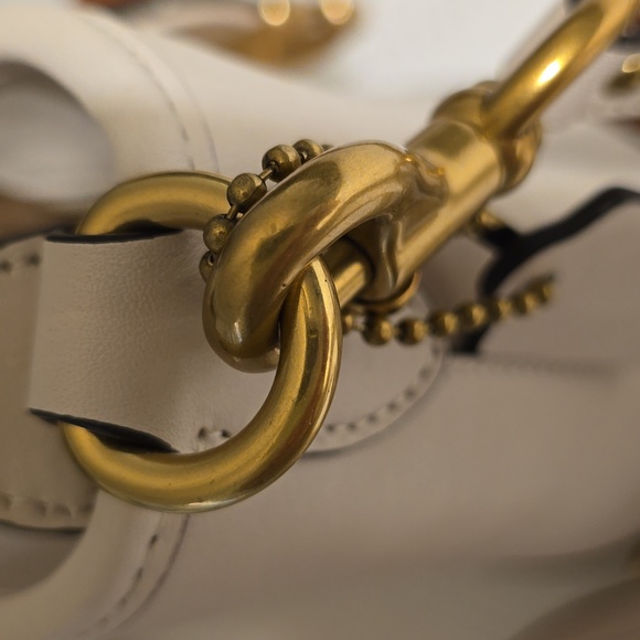 Coach Tali Bucket Bag Soft Leather In Chalk Color - Picture 15 of 16